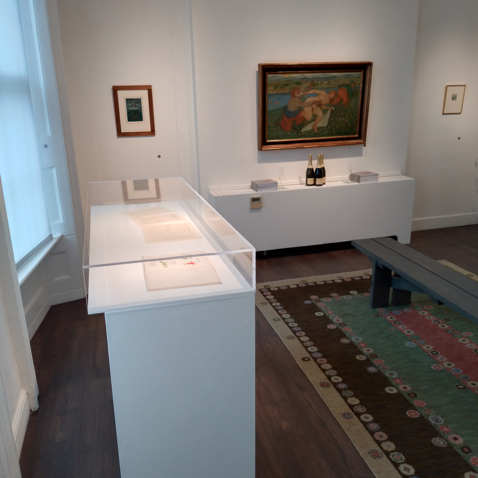 Clase Fine Art installation view